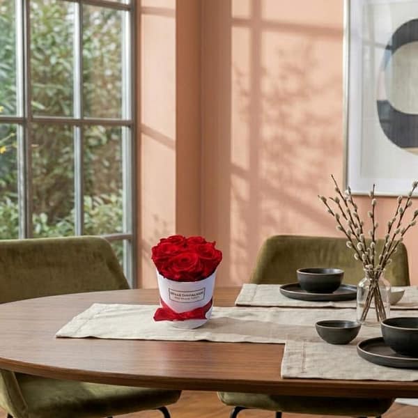 5 red eternal roses in a white flower box